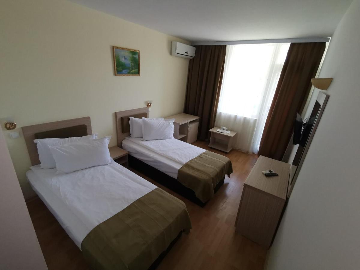 Hotel Apollo Neptun Exterior foto