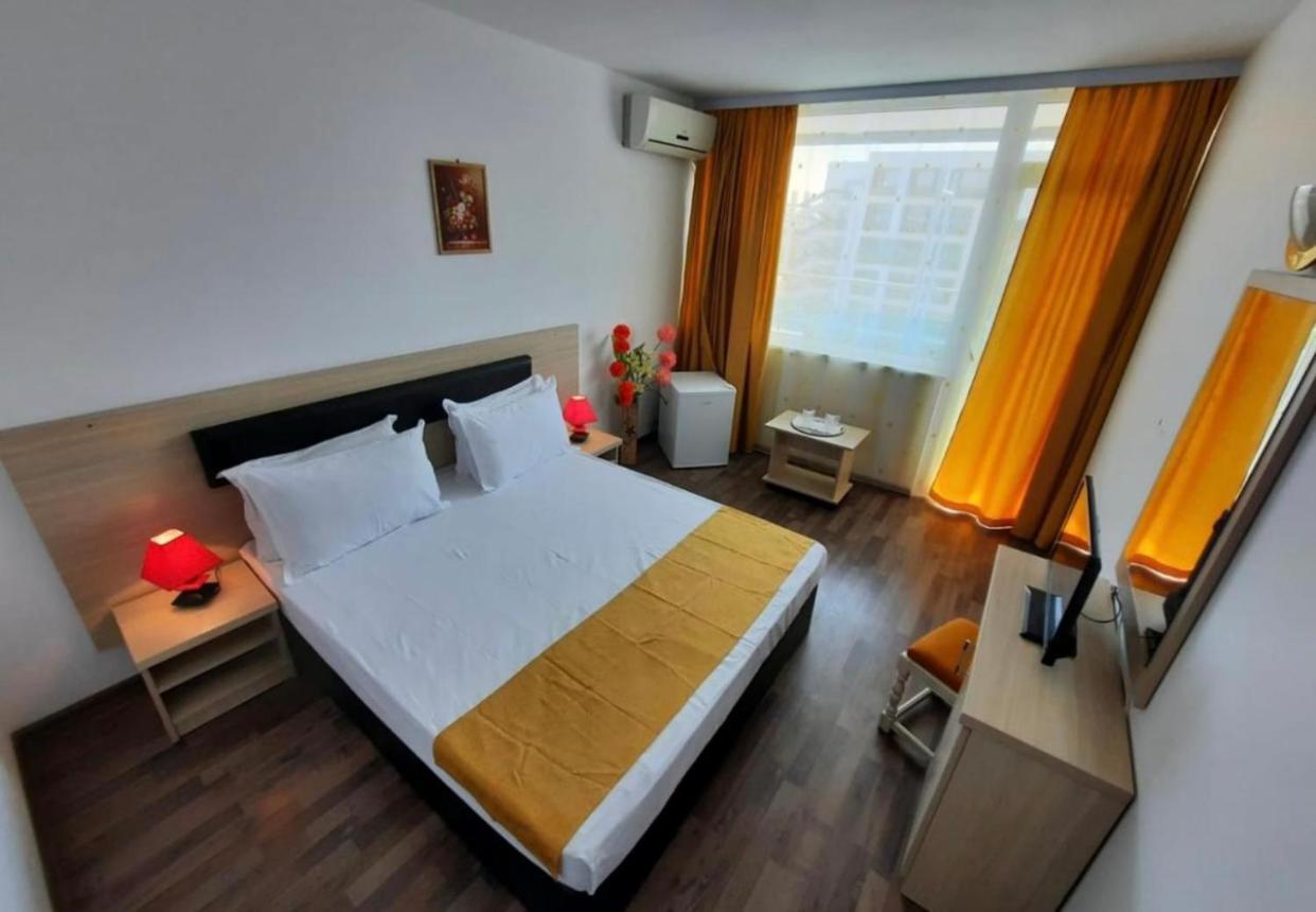 Hotel Apollo Neptun Exterior foto