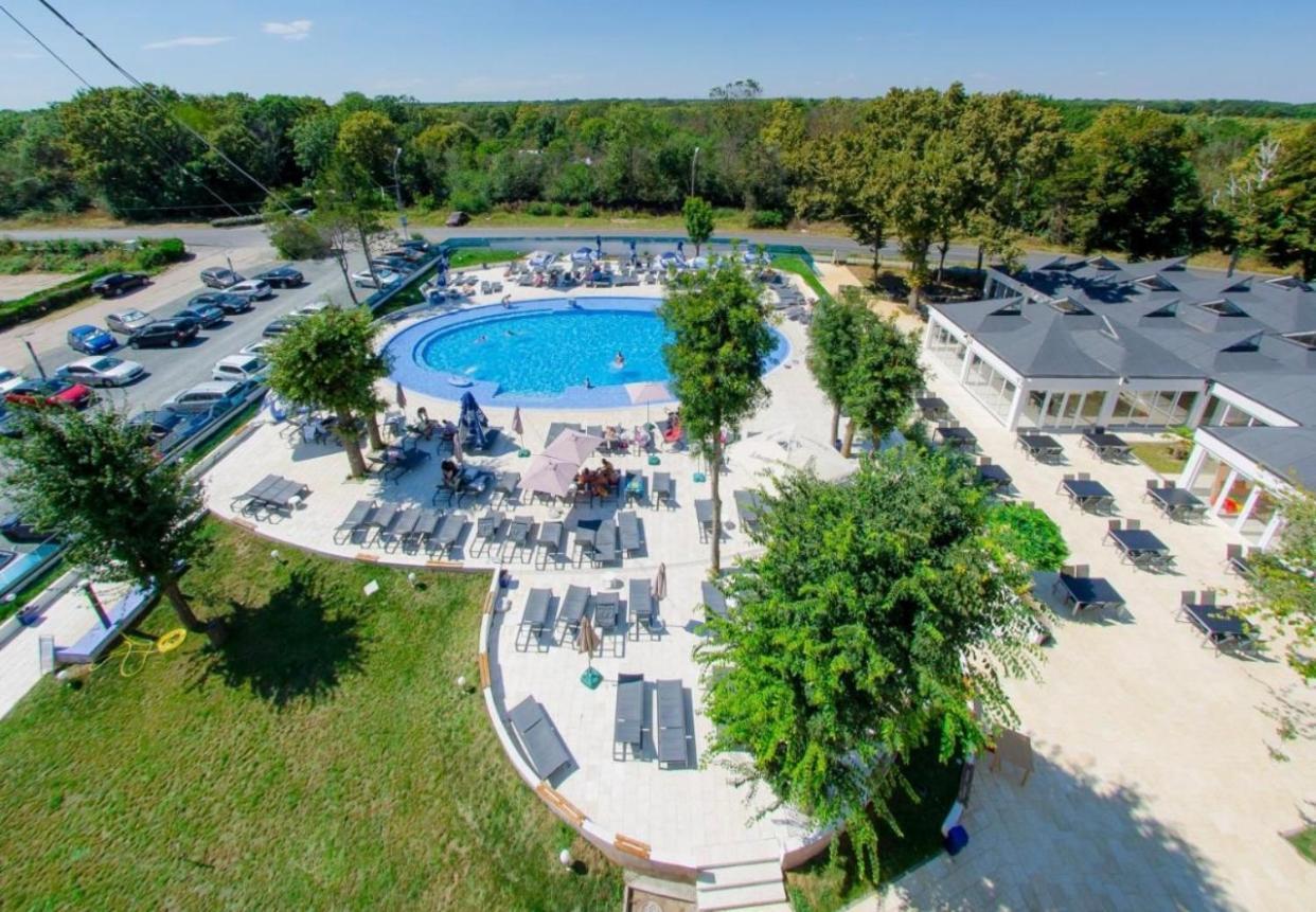 Hotel Apollo Neptun Exterior foto